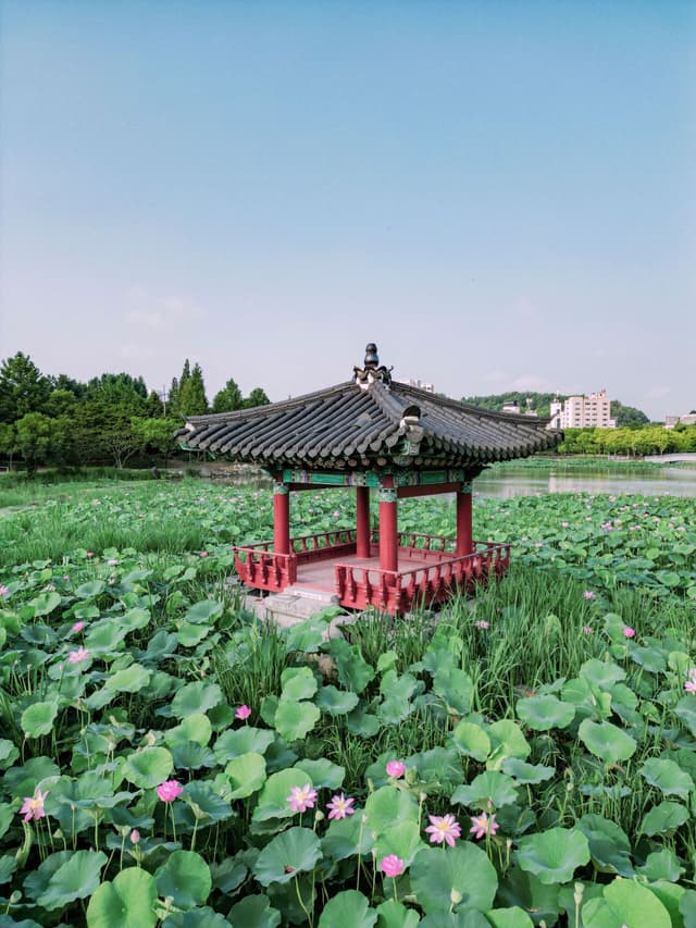 덕진공원