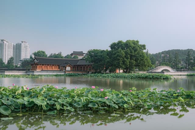 덕진공원